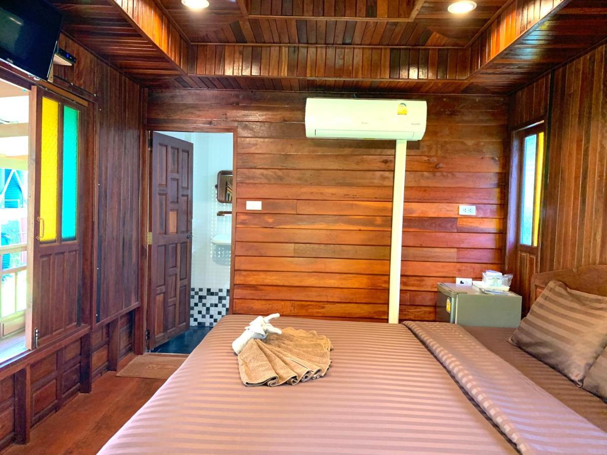 Alloggio in famiglia Kohkoodfarmstay Ko Kut